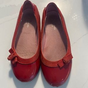 Jacadi Little Girls Red Patent Leather Shoes Adorable UC a lot of life left